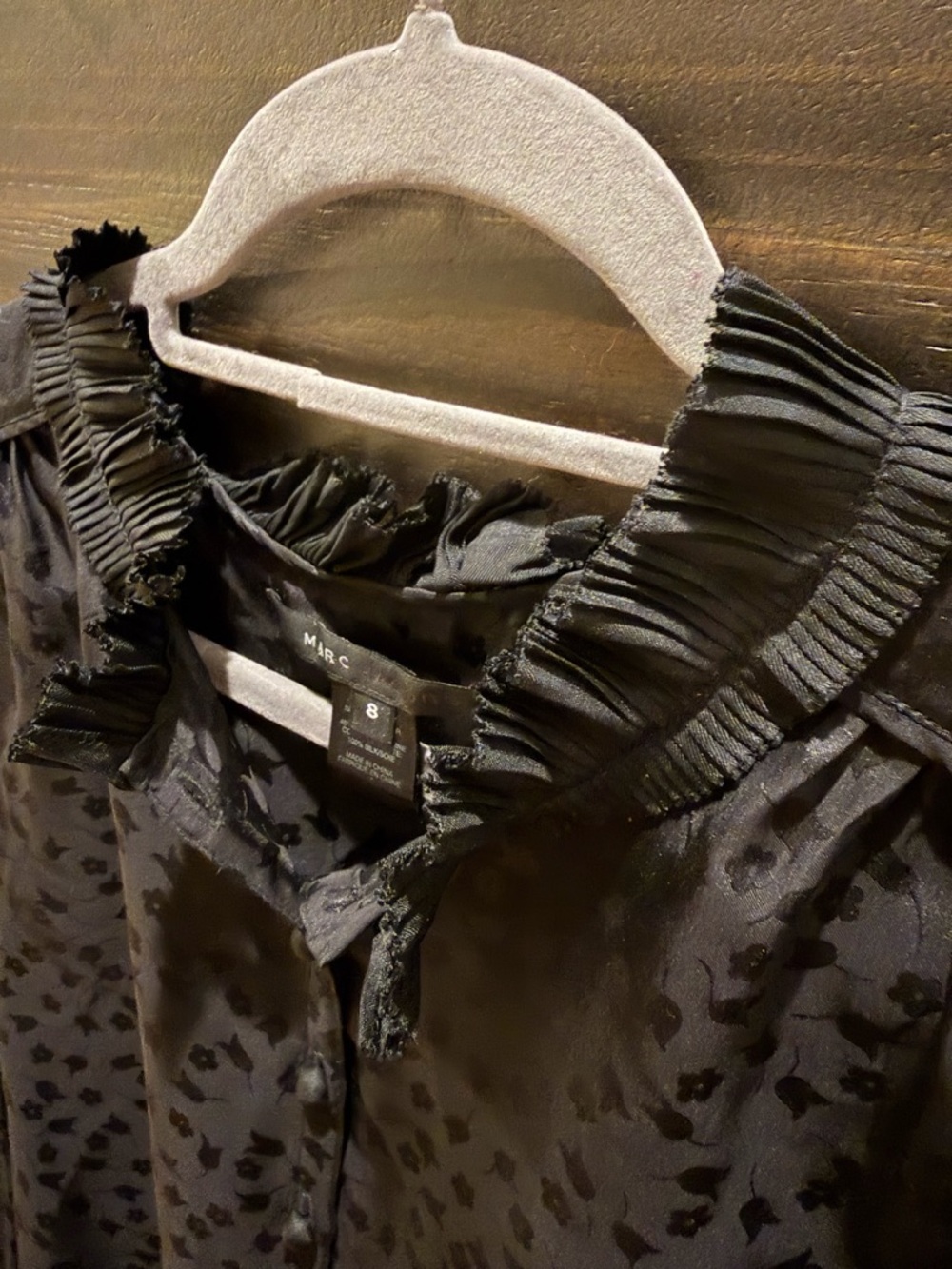 MARC JACOBS Women’s Black Silk Floral Ruffle-Neck Long Sleeve Blouse Size 8 - Picture 4 of 6